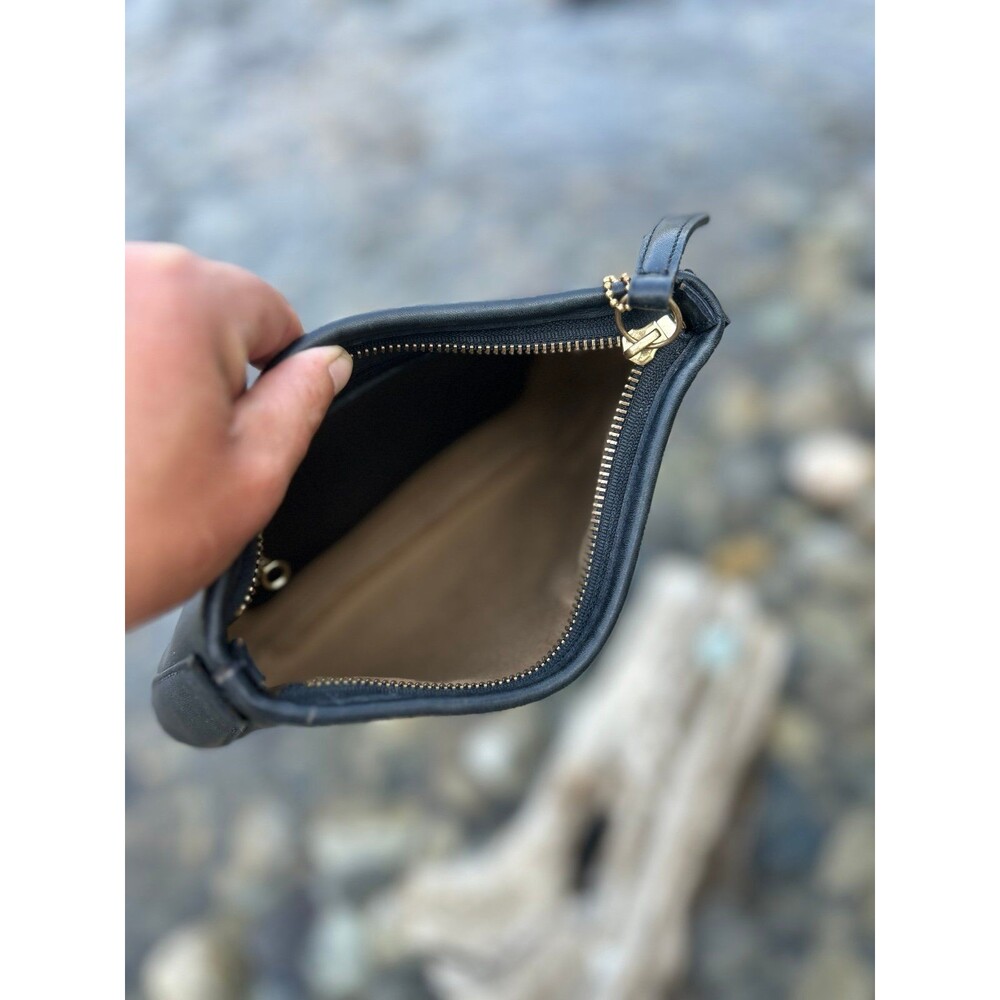 Vintage Coach 9211 Legacy Slim Zip Clutch   Made in the United States 🇺🇸 - Picture 4 of 11